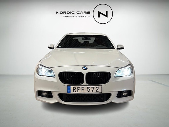 BMW 520d 4 of 17