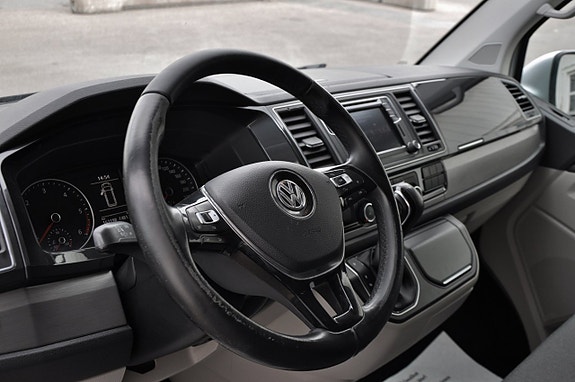 Volkswagen Transporter 6 of 18