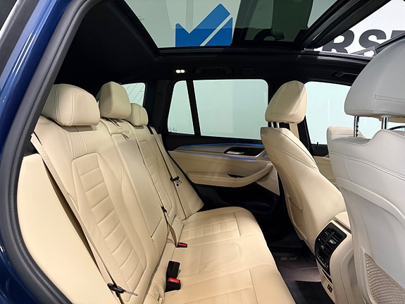 BMW X3 27 of 30