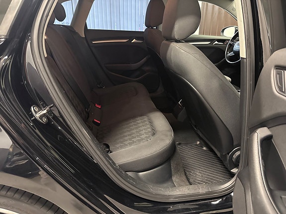 Audi A3 12 of 14