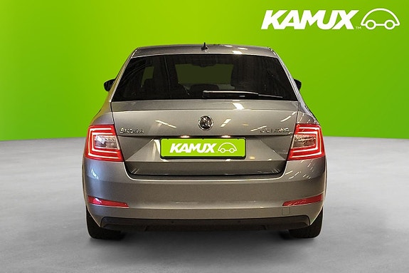 Skoda Octavia 4 of 21