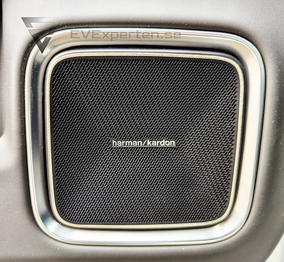 Polestar 4 21 of 27