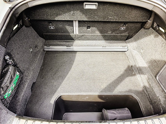 Polestar 4 12 of 27