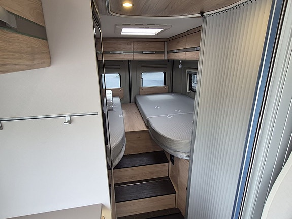 Dethleffs GlobeTrail 640 ER långbäddar, automat, dieselvärme, panorama, litium 15 of 24