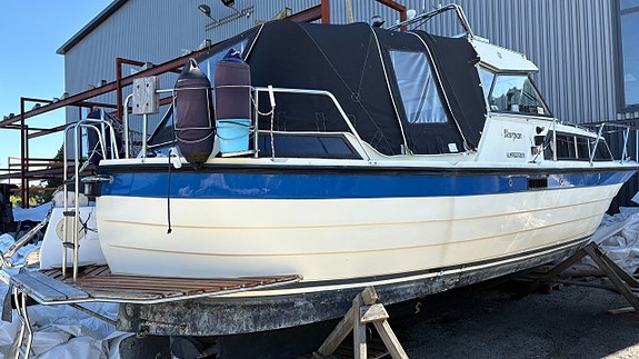 Skarpnes 30 - Volvo Penta TAMD 31A 3 of 12