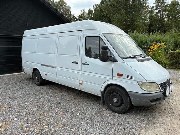 Mercedes-Benz Sprinter 313 2 of 7