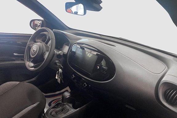 Toyota Aygo X 9 of 11