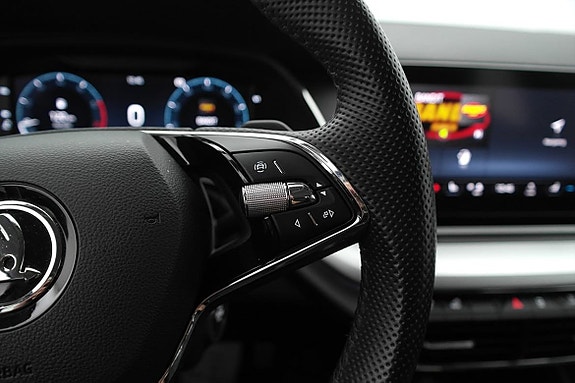Skoda Octavia 13 of 21
