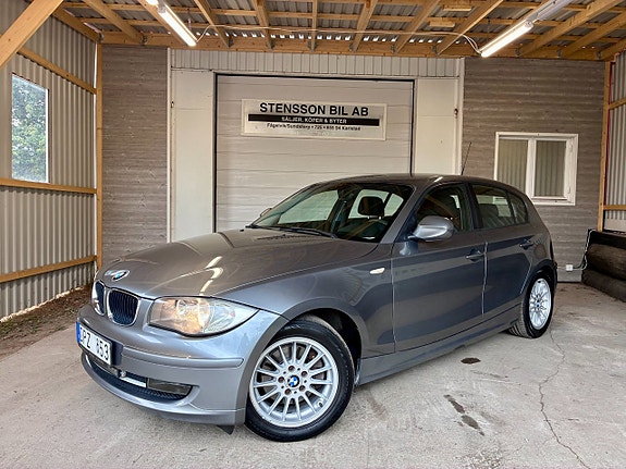 BMW 120d 2 of 11