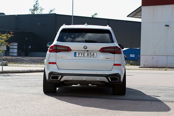 BMW X5 4 of 16