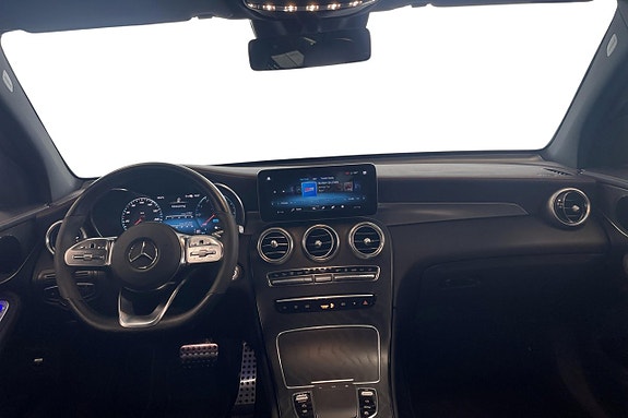 Mercedes-Benz GLC300 de 8 of 11