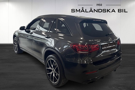 Mercedes-Benz GLC300 de 3 of 11