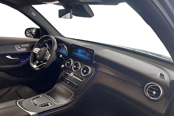 Mercedes-Benz GLC300 de 9 of 11