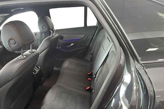 Mercedes-Benz GLC300 de 10 of 11