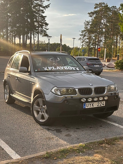 BMW X3 6 of 8