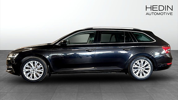 Skoda Superb 6 of 11