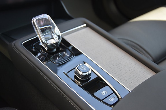 Volvo XC90 21 of 24