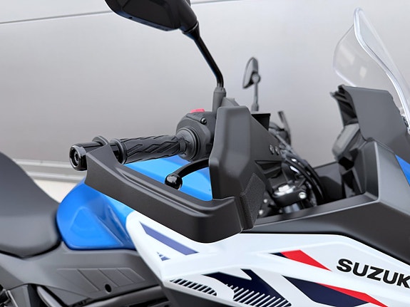 Suzuki SV-7GX 6 of 13