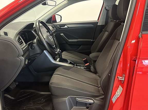 Volkswagen T-Roc 9 of 18