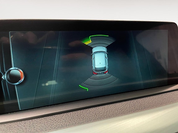 BMW 320 15 of 19