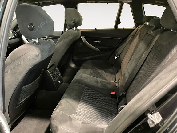 BMW 320 10 of 19