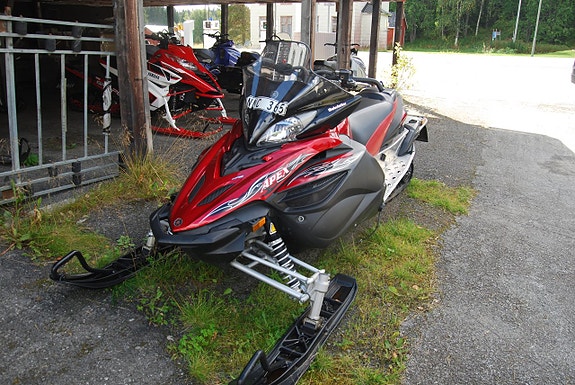 Yamaha Apex xtx eps