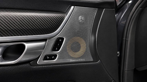 Volvo V90 25 of 25