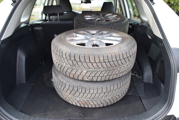 Toyota RAV4 23 of 23