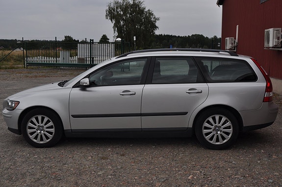 Volvo V50 7 of 18