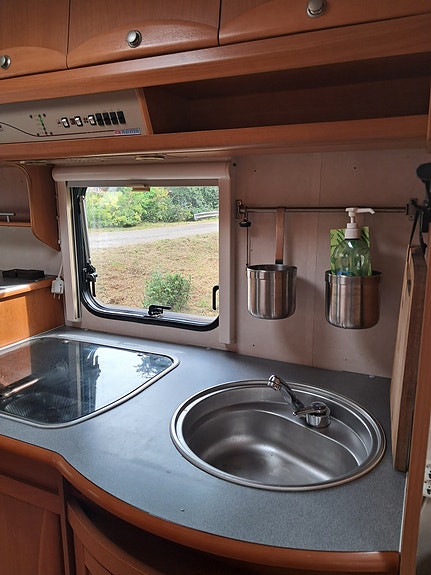 Adria 563 ul 5 of 11