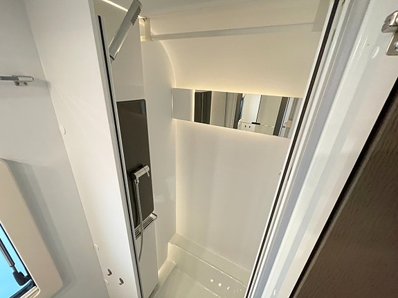 Adria Alpina 663 PT / ALDE / Mover / Förtält / Queenbed / 3våningssäng / 13 of 17