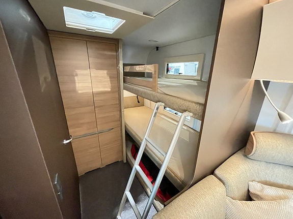 Adria Alpina 663 PT / ALDE / Mover / Förtält / Queenbed / 3våningssäng / 11 of 17