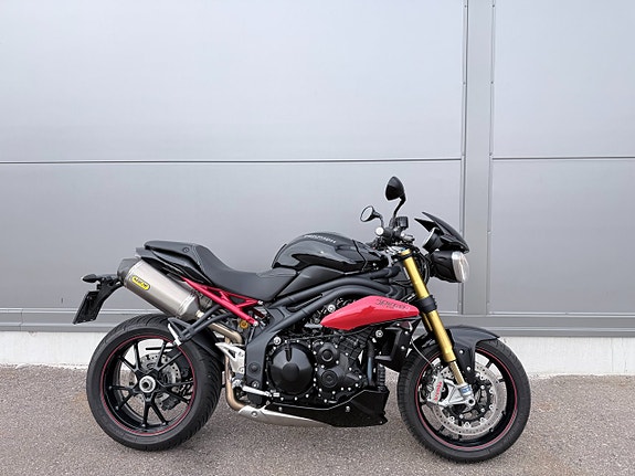 Triumph Speed Tripple R 1050