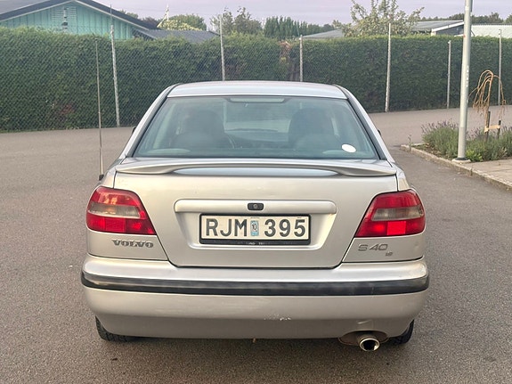 Volvo S40 6 of 8