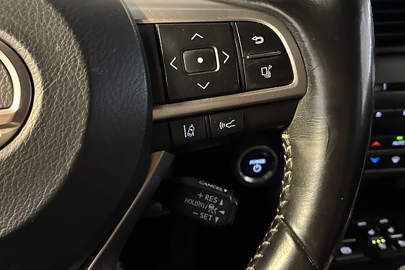 Lexus RX450h 22 of 25