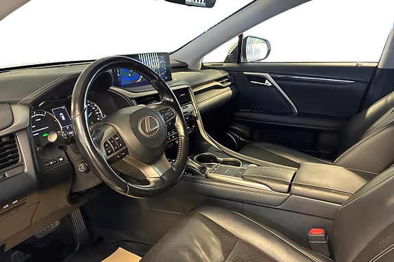 Lexus RX450h 12 of 25