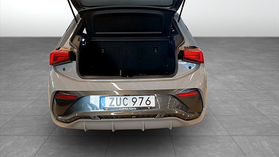 Cupra Born 12 of 14