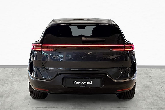 Polestar 3 6 of 30