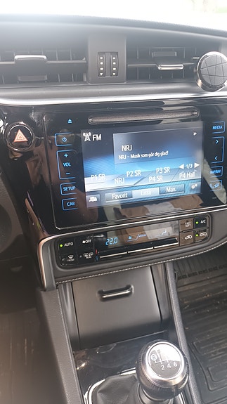 Toyota Auris 7 of 10