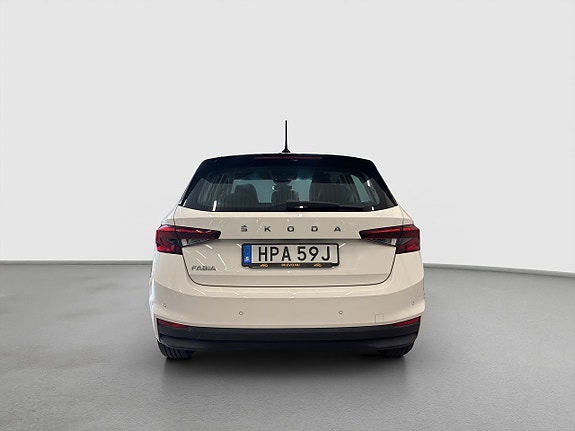 Skoda Fabia 4 of 20