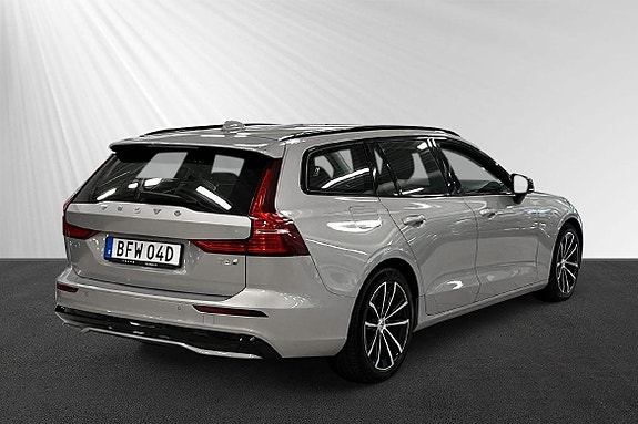 Volvo V60 3 of 16