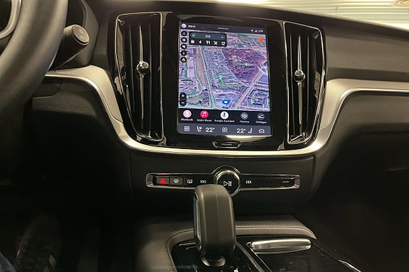 Volvo V60 13 of 16