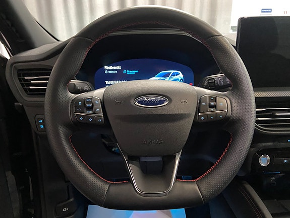 Ford Kuga 20 of 27