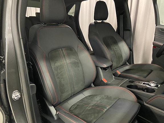 Ford Kuga 16 of 27