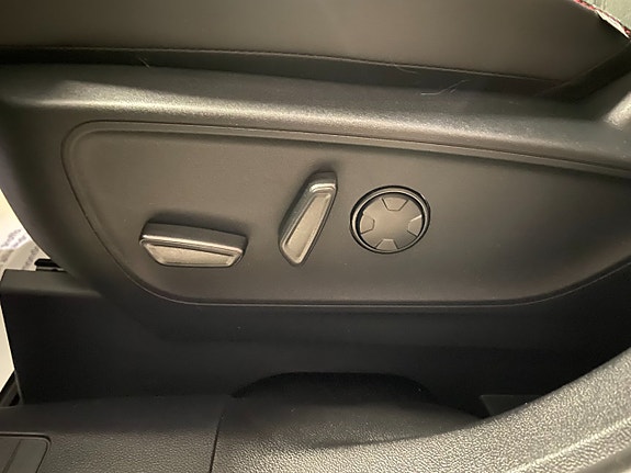 Ford Kuga 18 of 27