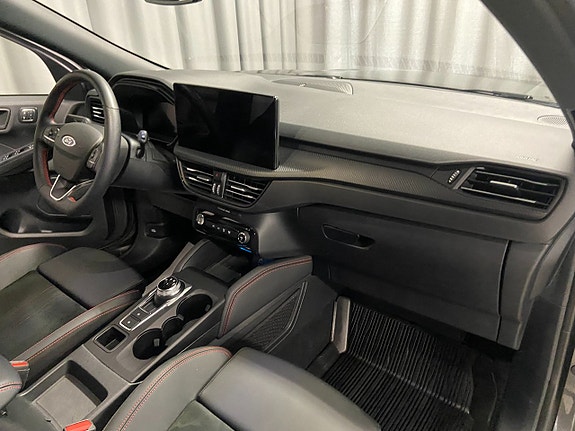 Ford Kuga 15 of 27