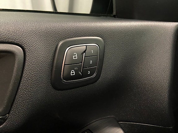Ford Kuga 19 of 27