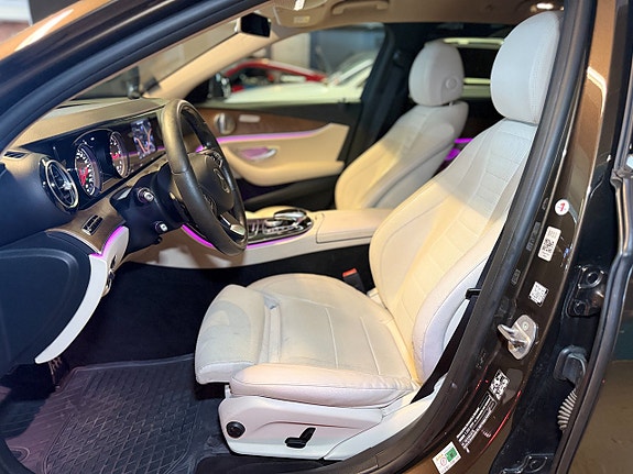 Mercedes-Benz E220 d 7 of 16