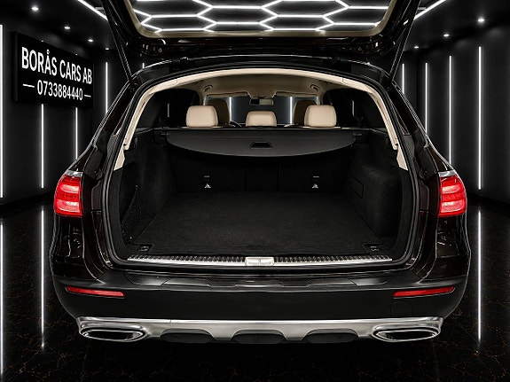 Mercedes-Benz E220 d 5 of 16
