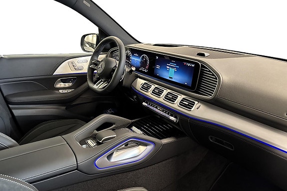Mercedes-Benz GLE53 9 of 28